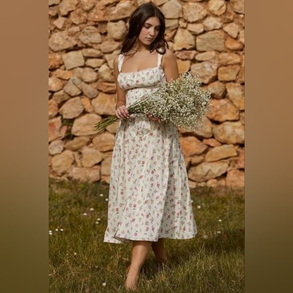 House Of CB Tatiana Rose Print Sundress - Picture 3 of 5